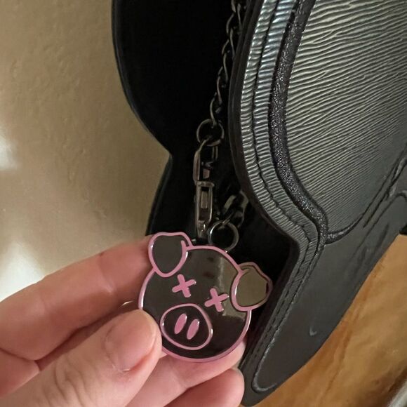 Shane Dawson/Jeffree Star Pig Crossbody - Picture 2 of 16